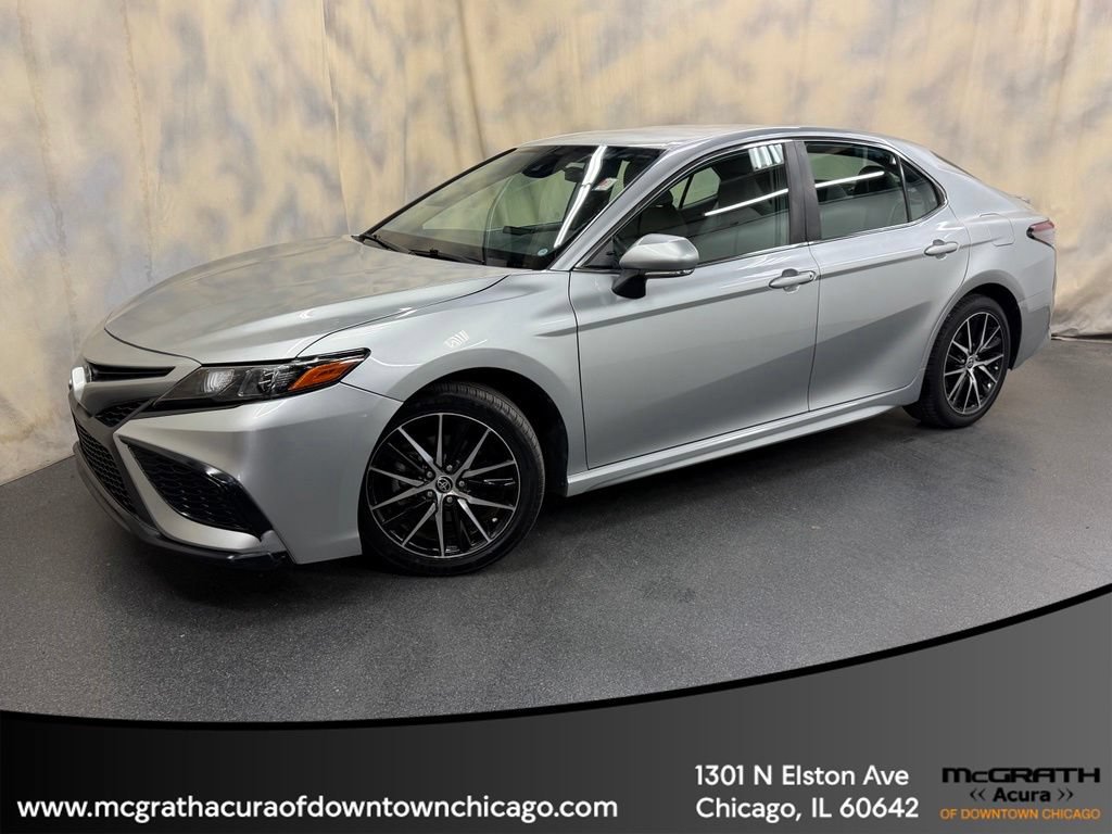 Used 2022 Toyota Camry SE