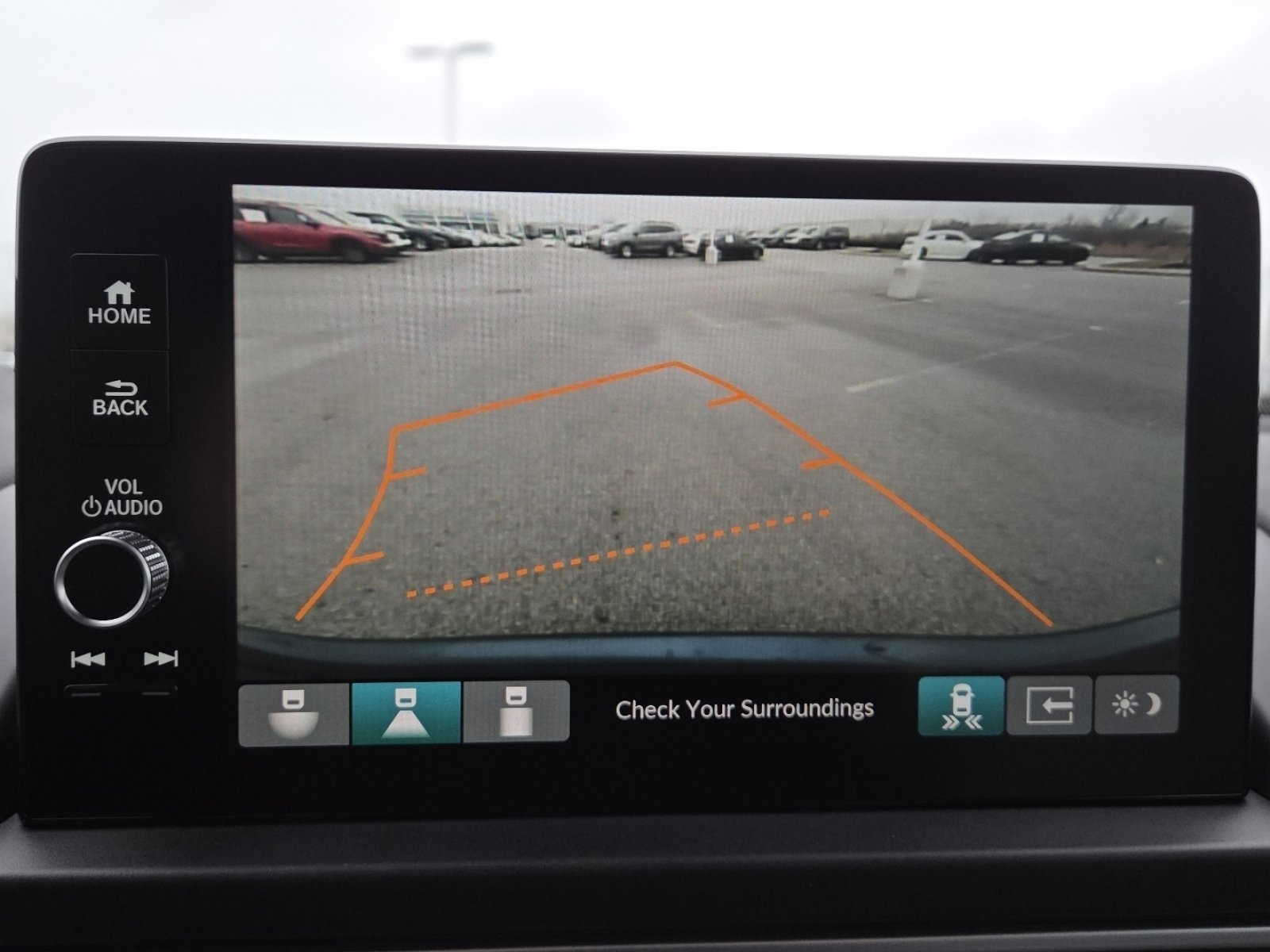 Used 2025 Honda Pilot EX-L image 9