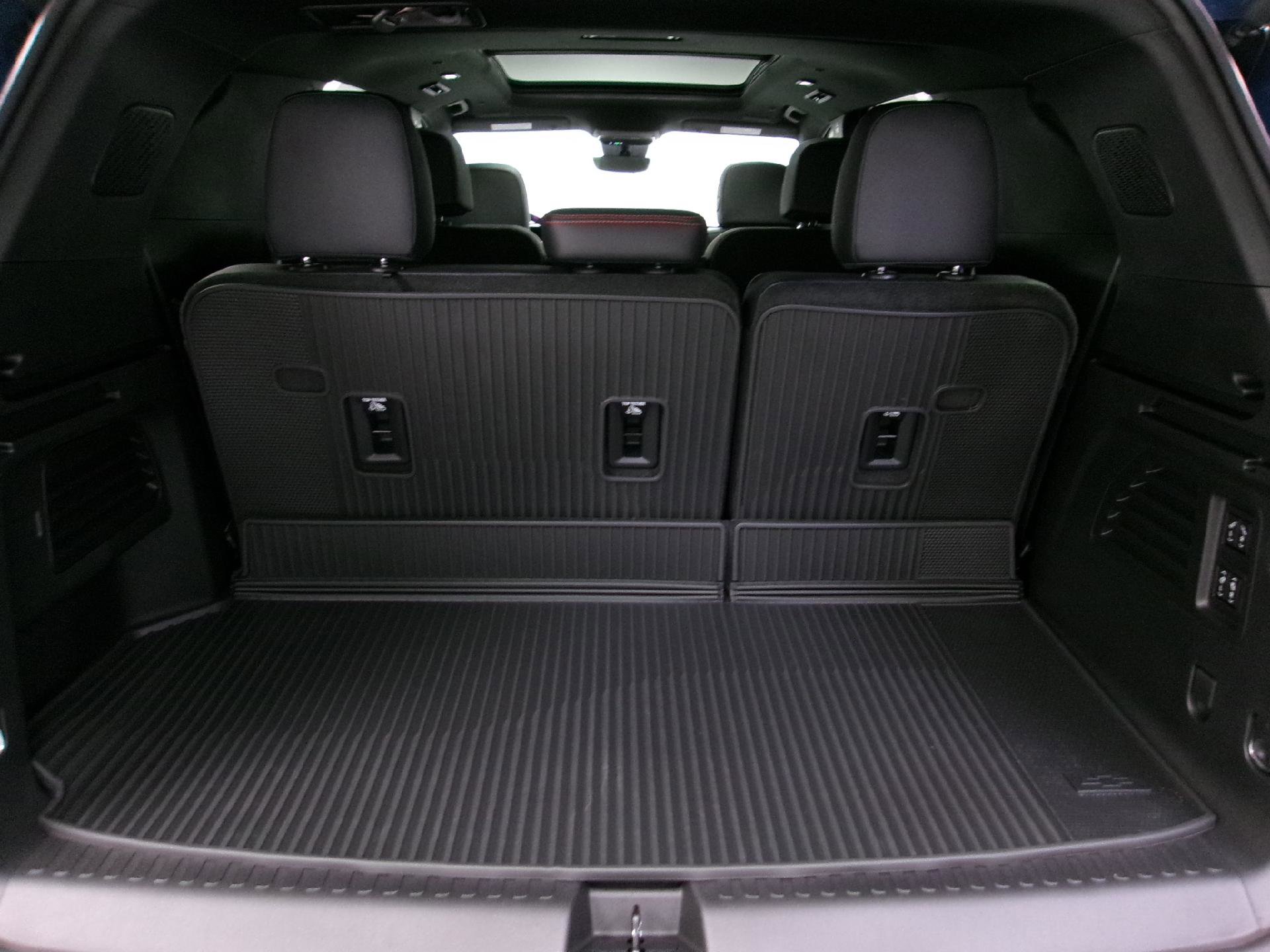 New 2026 Chevrolet Traverse RS w/ LPO, Floor Liner Package image 14