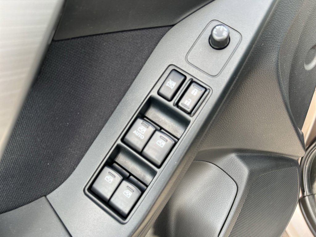 Used 2014 Subaru Forester 2.5i Premium w/ All-Weather Package image 40