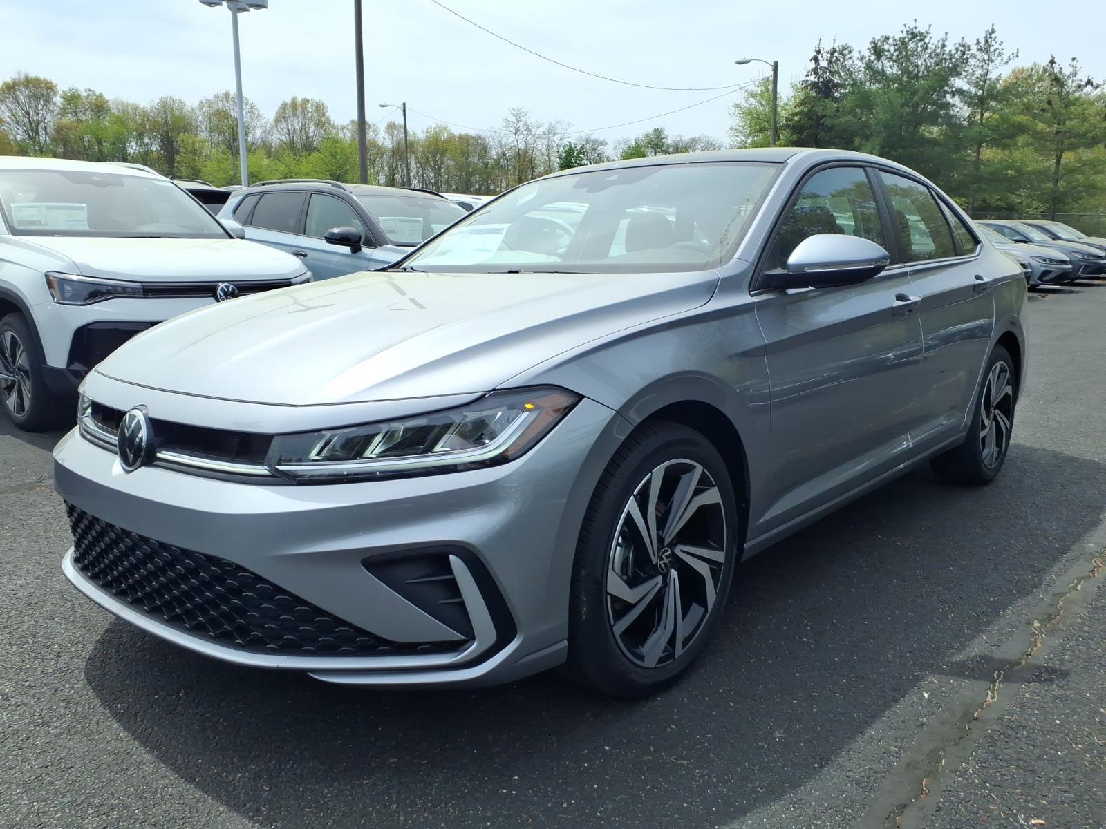 New 2026 Volkswagen Jetta SEL image 4