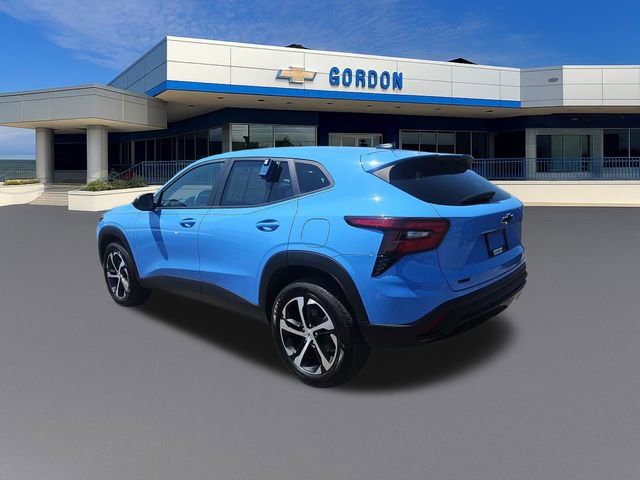 Used 2024 Chevrolet Trax RS FWD image 3
