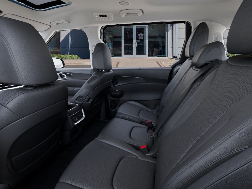 New 2026 Kia Carnival SX Prestige FWD image 23