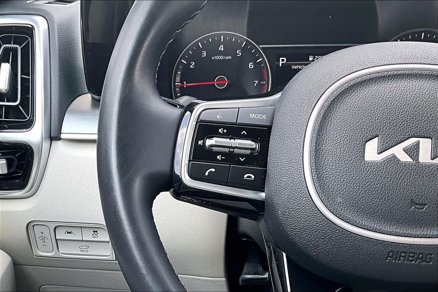 Used 2022 Kia Sorento SX FWD image 23