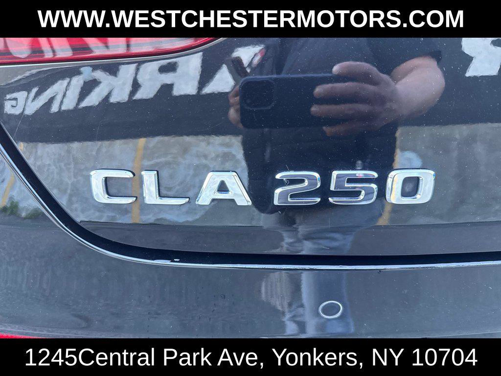 Used 2022 Mercedes-Benz CLA 250 4MATIC image 22