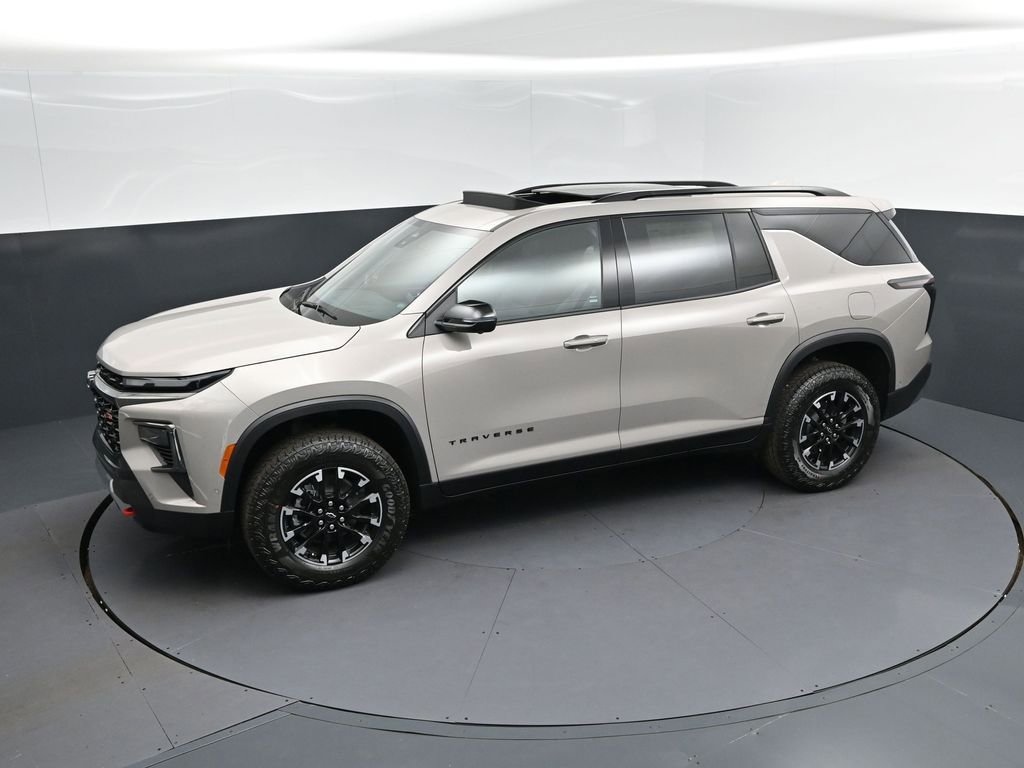 New 2026 Chevrolet Traverse Z71 w/ Enhanced Driving Package AWD/4WD image 33