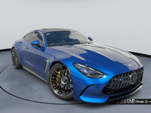 Used 2024 Mercedes-Benz AMG GT 63 image 3