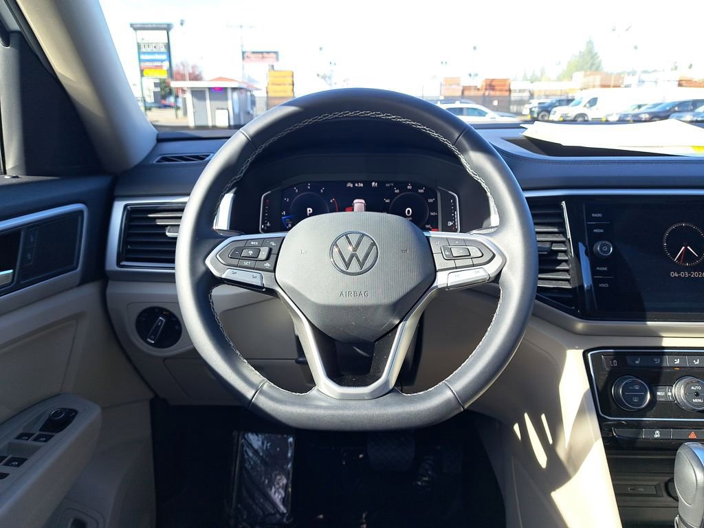 Used 2023 Volkswagen Atlas SE AWD/4WD image 22
