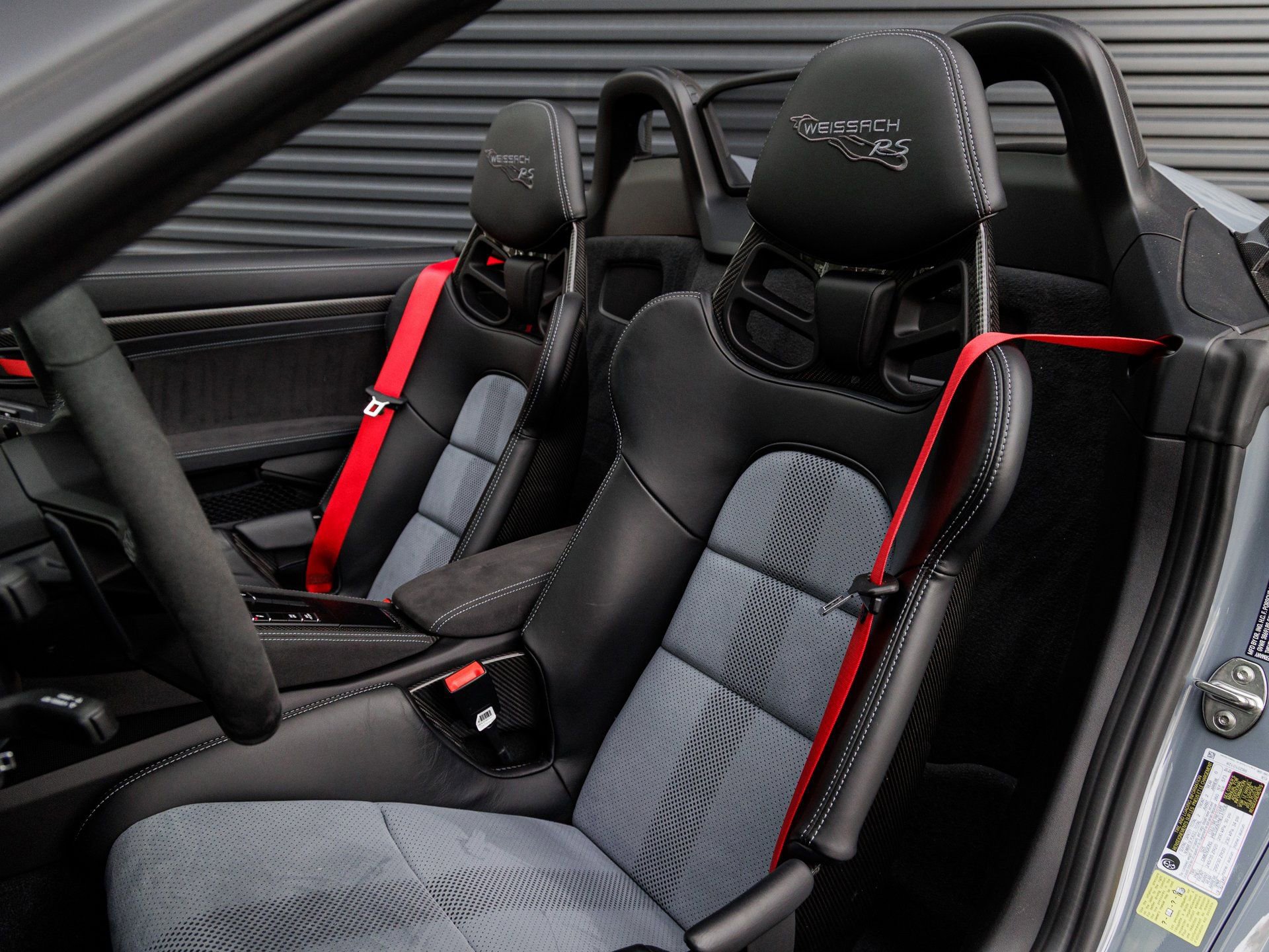 Certified 2025 Porsche 718 Boxster Spyder RS image 5