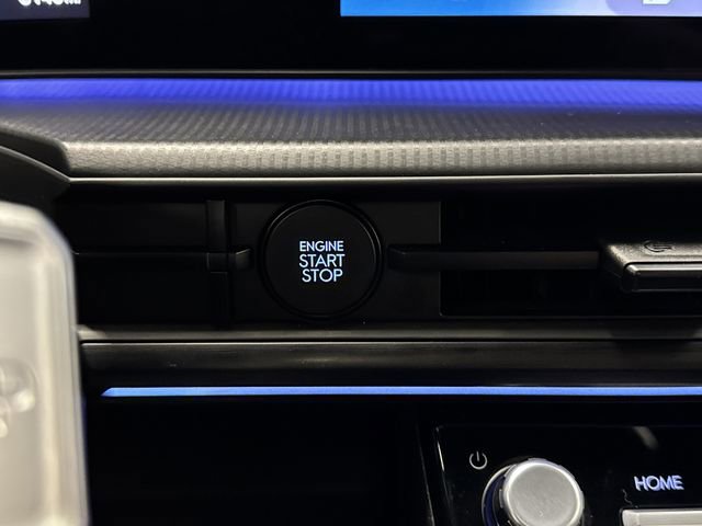 Used 2024 Hyundai Santa Fe Calligraphy image 25