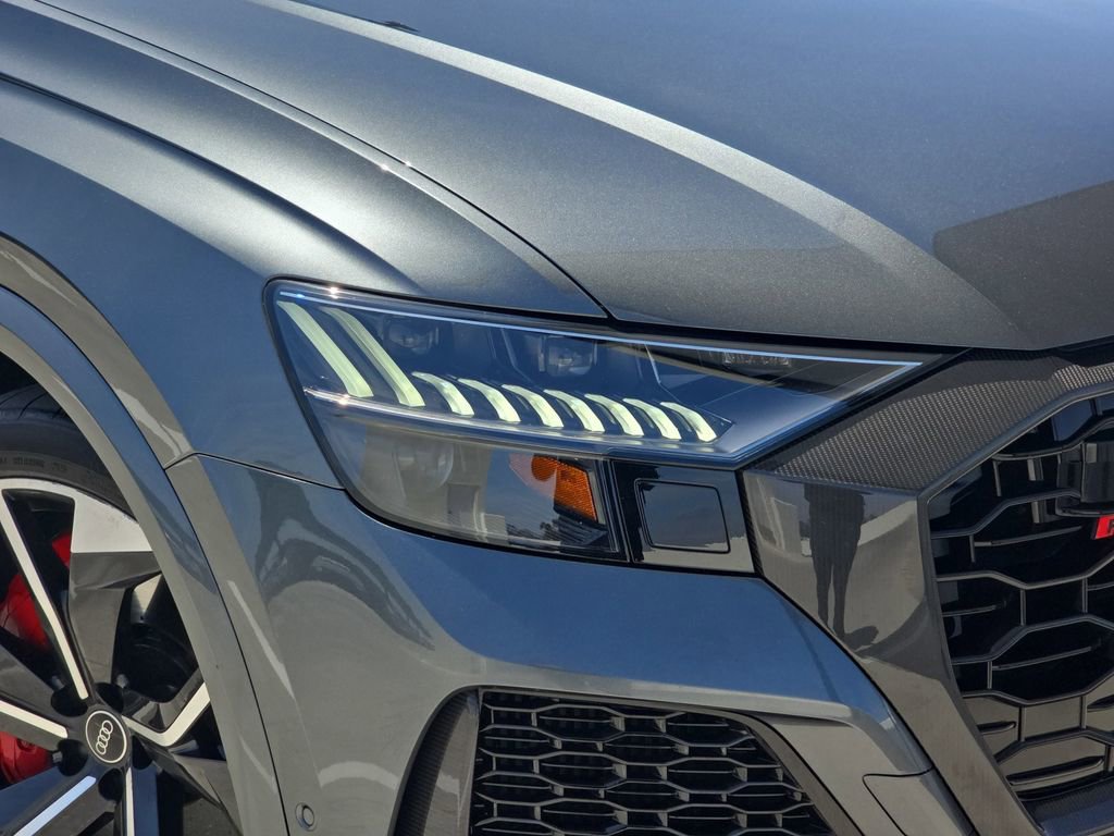 Used 2024 Audi RS Q8 AWD/4WD image 35