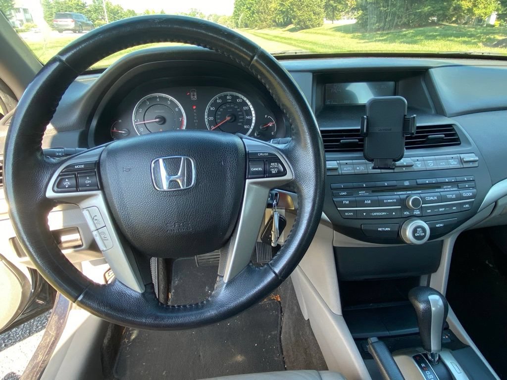 Used 2010 Honda Accord EX-L image 10