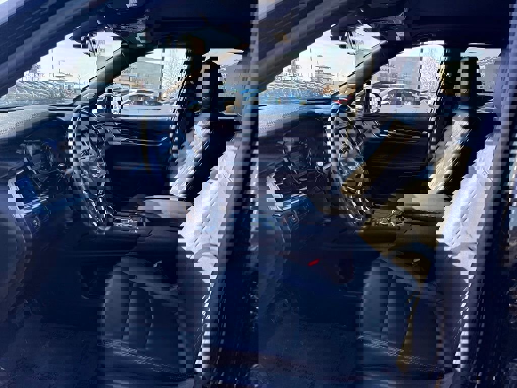 Certified 2024 Cadillac XT5 Premium Luxury image 3