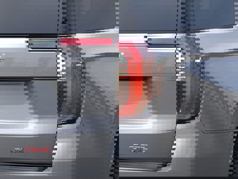 New 2026 GMC Yukon XL Denali w/ Sun & Power Step Package image 11