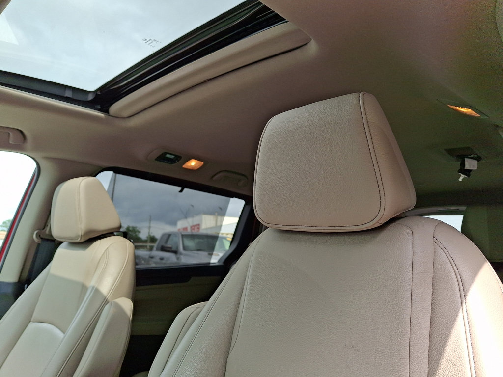 Used 2024 Honda Odyssey EX-L image 19