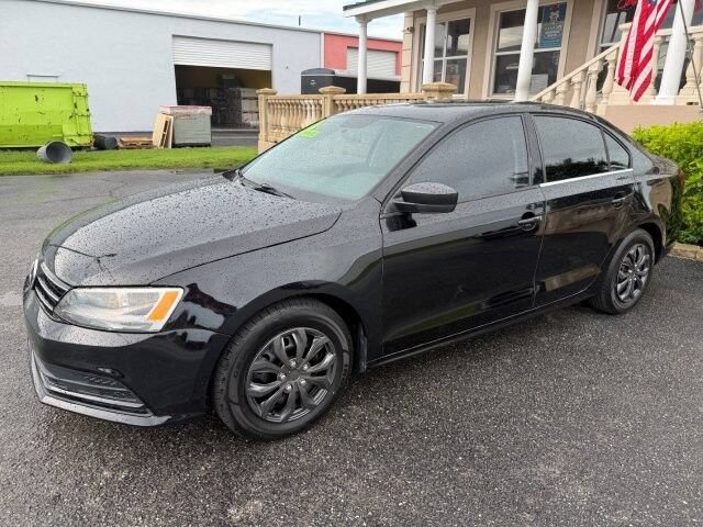 Used 2016 Volkswagen Jetta S FWD image 3
