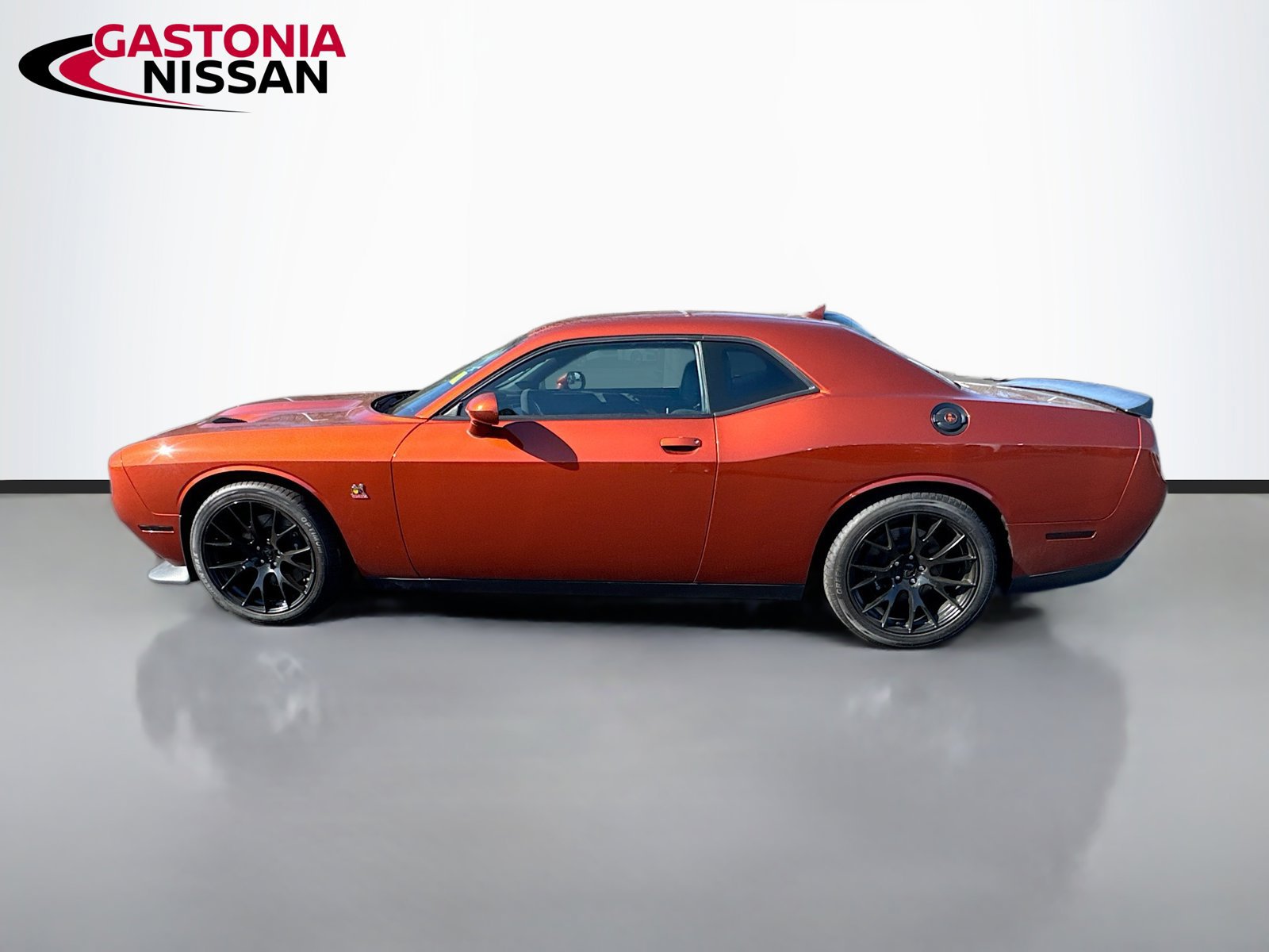 Used 2020 Dodge Challenger R/T Scat Pack RWD image 5