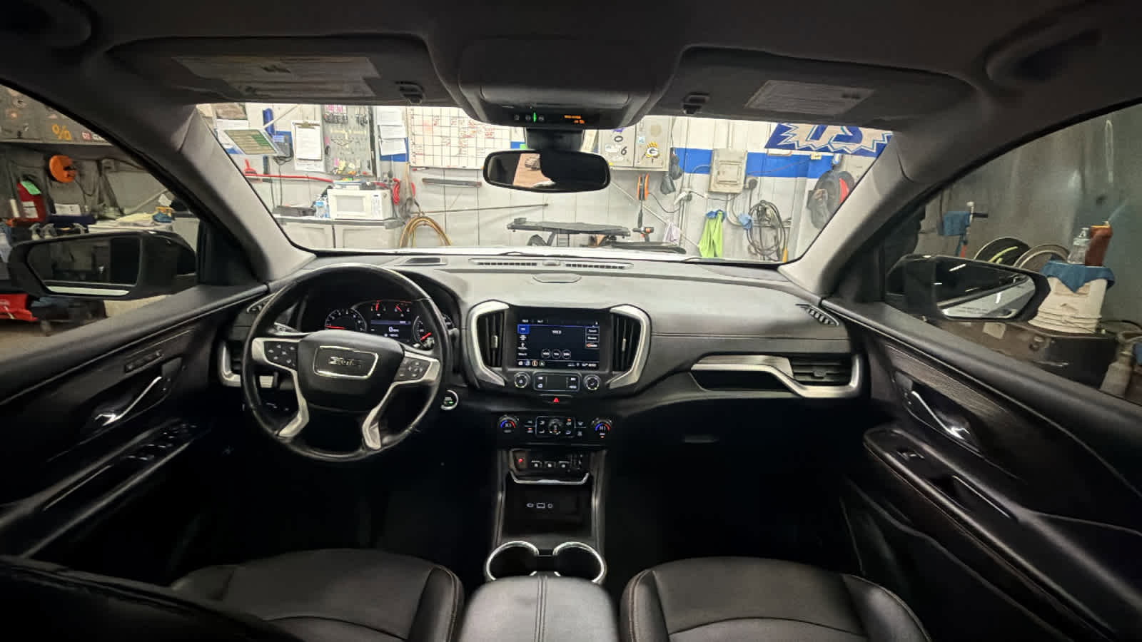 Certified 2021 GMC Terrain SLT w/ Infotainment Package II image 26