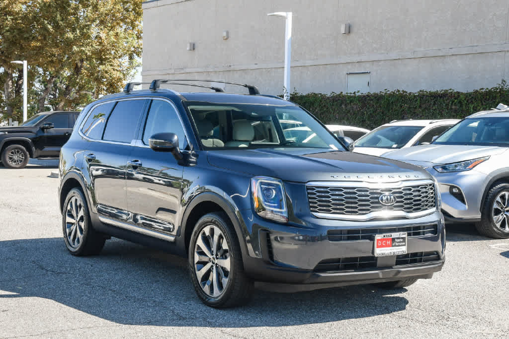 Used 2021 Kia Telluride S FWD image 3
