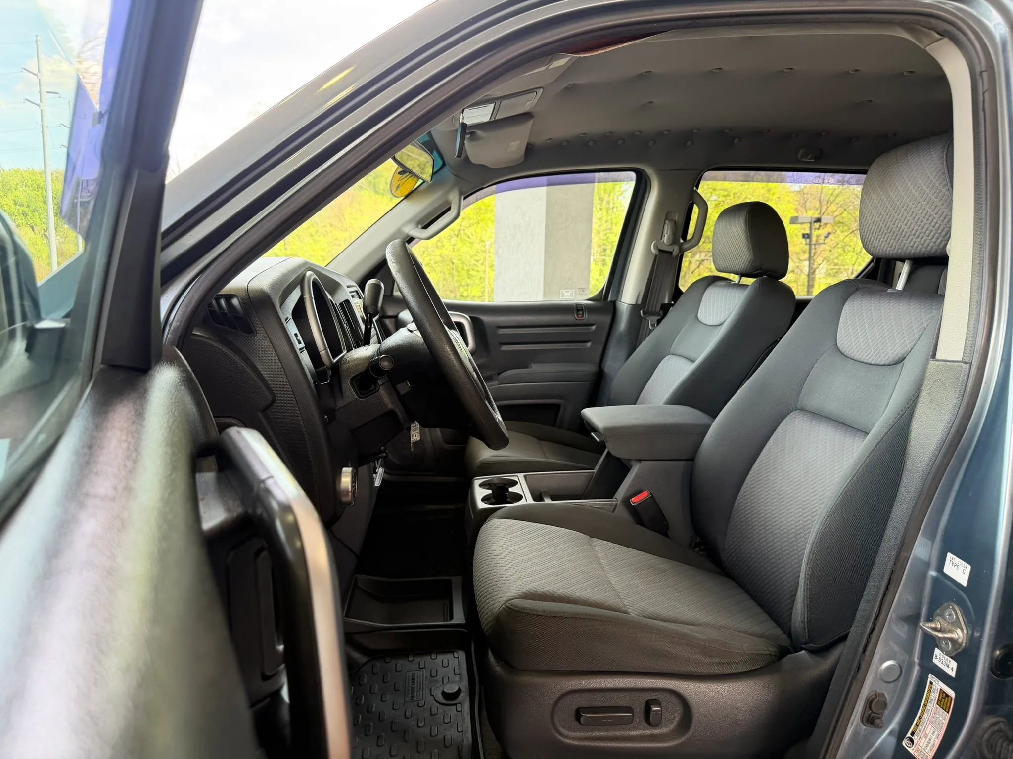 Used 2006 Honda Ridgeline RTS image 8