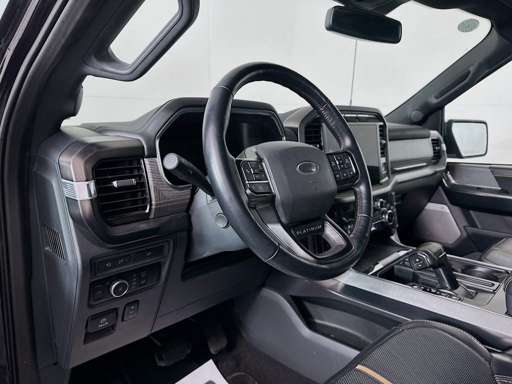 Used 2023 Ford F150 Platinum image 9