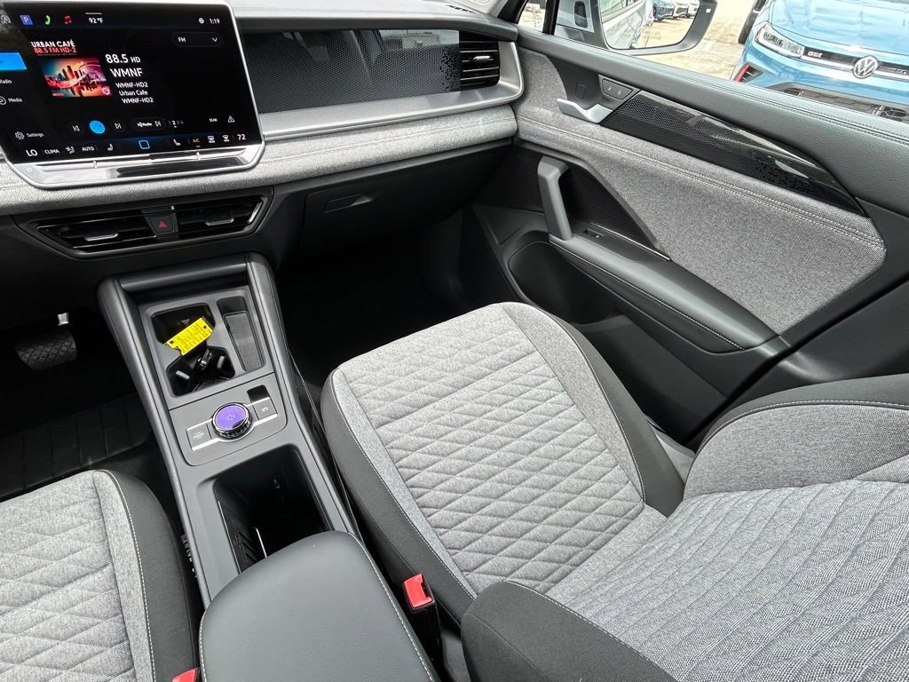 Certified 2025 Volkswagen Tiguan S FWD image 13