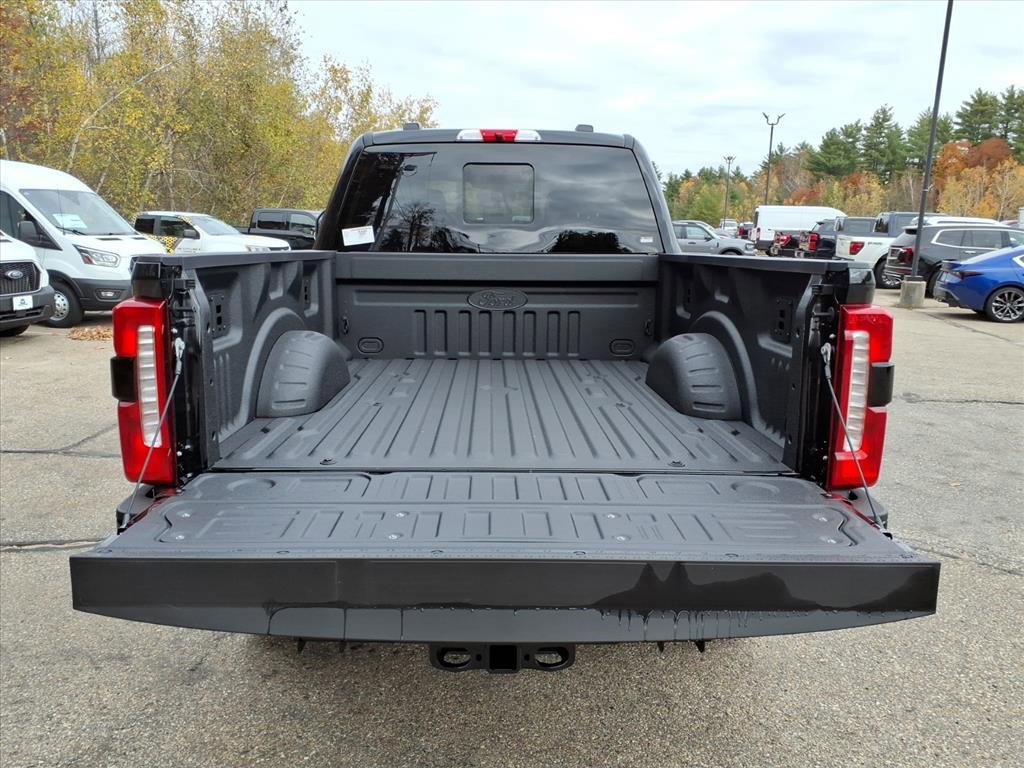New 2026 Ford F250 4x4 Crew Cab Super Duty image 8