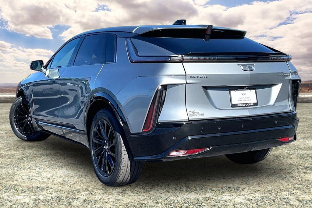 Certified 2024 Cadillac Lyriq Sport AWD/4WD image 4
