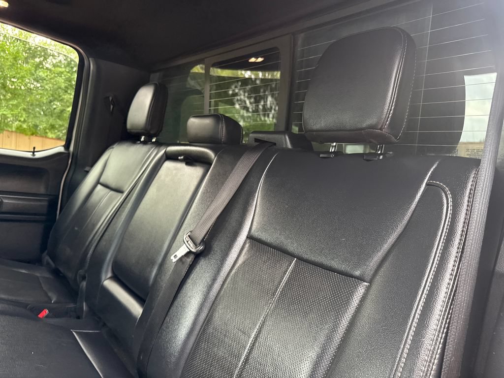 Used 2022 Ford F350 Lariat w/ Black Appearance Package AWD/4WD image 21