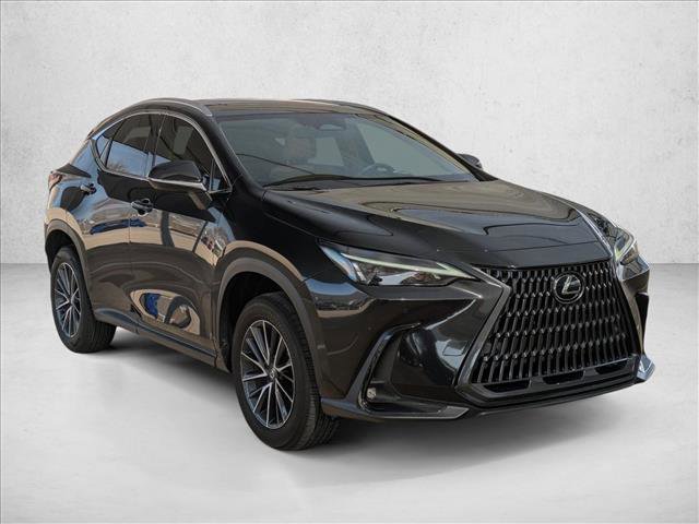 Used 2025 Lexus NX 250 FWD w/ Towing Package (2000 Lbs) image 3