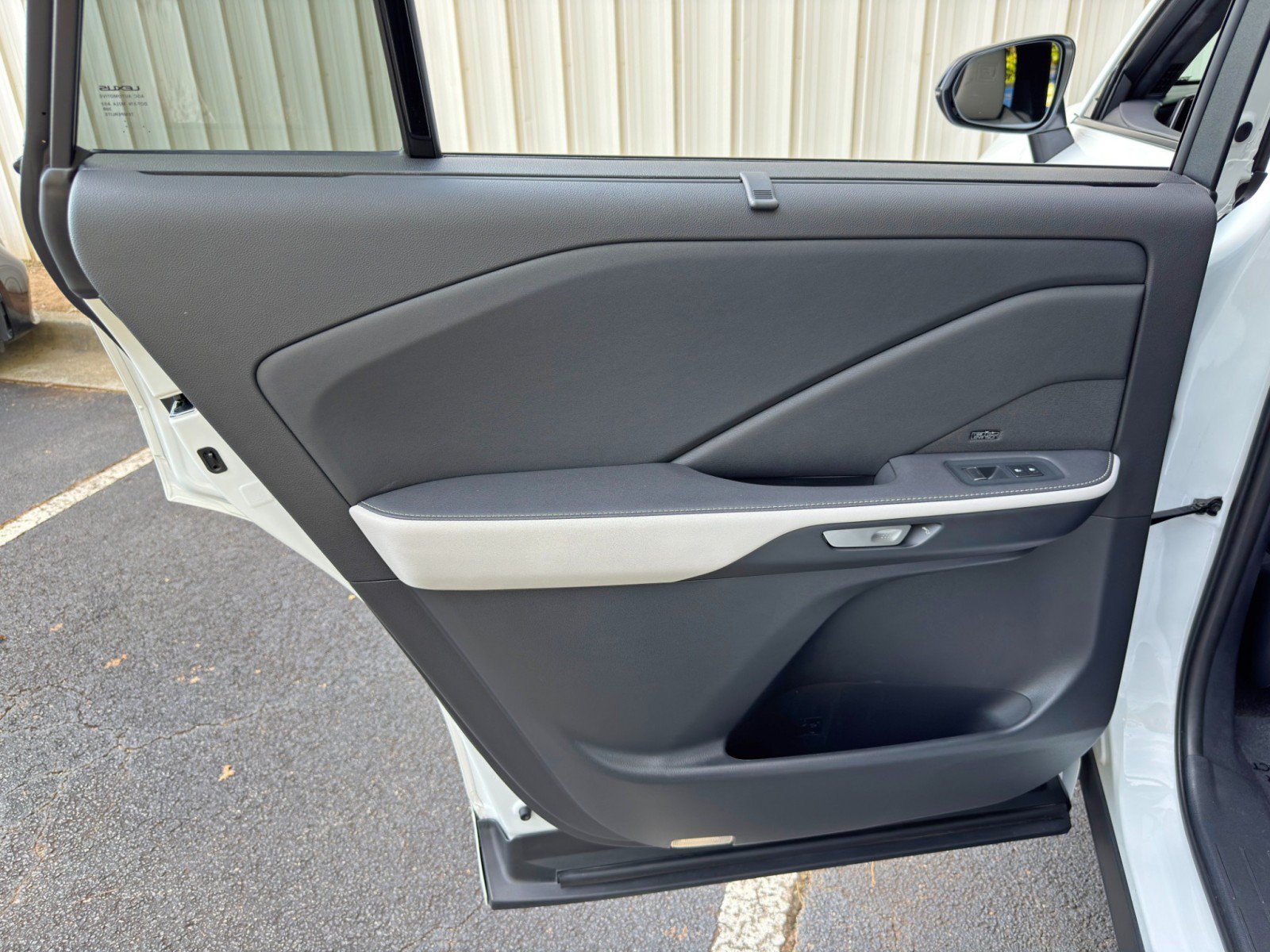 Used 2024 Lexus TX 500h AWD w/ Technology Package image 44