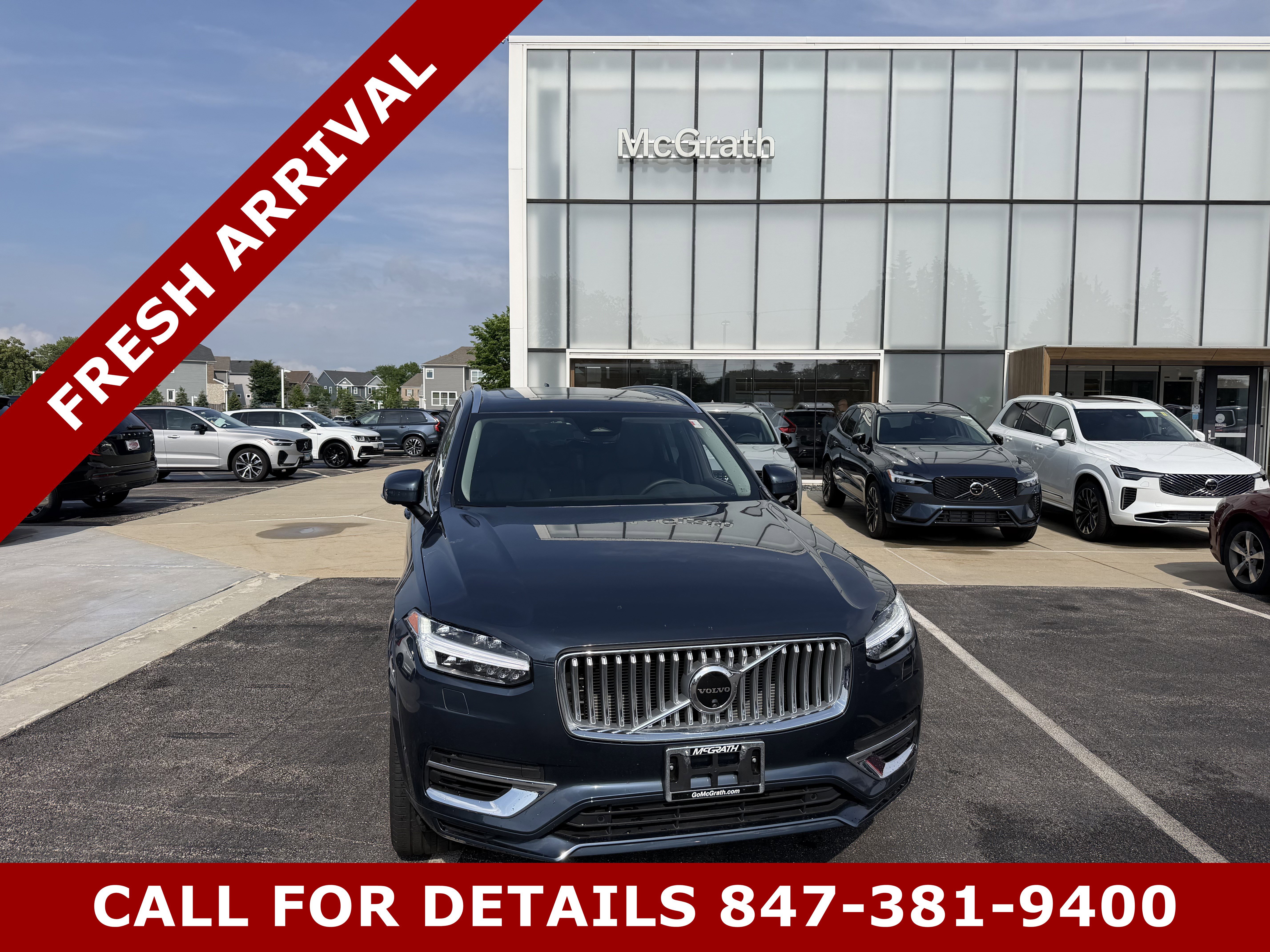 Used 2025 Volvo XC90 T8 Plus w/ Protection Package Premier AWD/4WD image 1