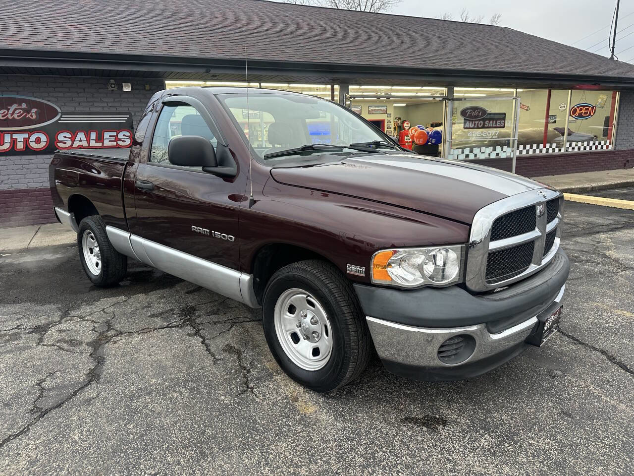 Used 2004 Dodge Ram 1500 Truck ST w/ ST Value Group image 2