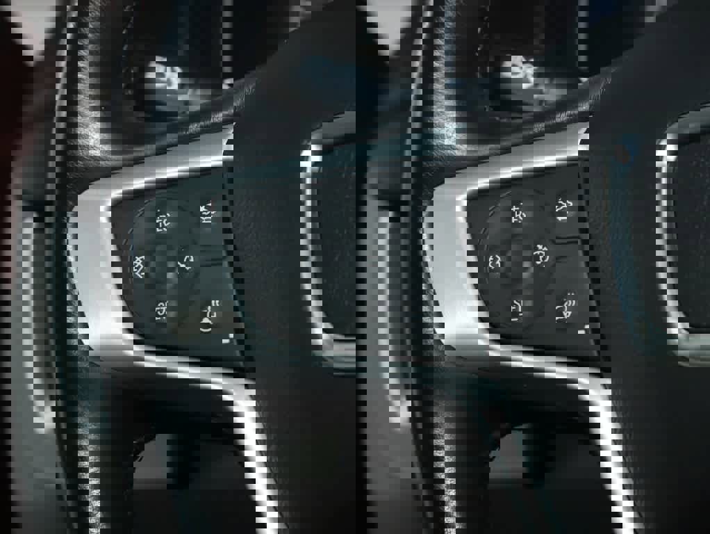 Used 2021 GMC Terrain SLT image 24