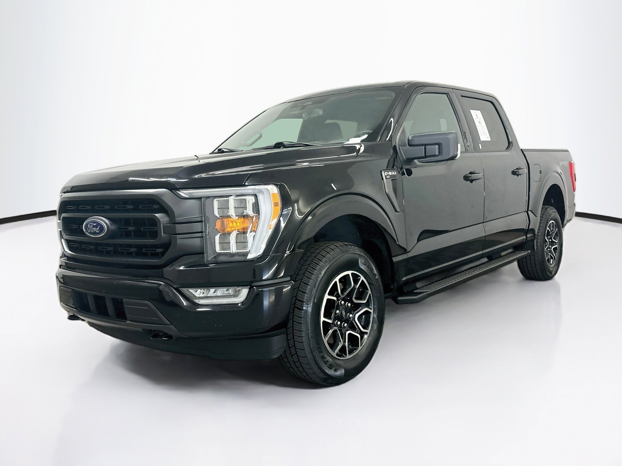 Used 2023 Ford F150 XLT w/ Equipment Group 302A High AWD/4WD image 3