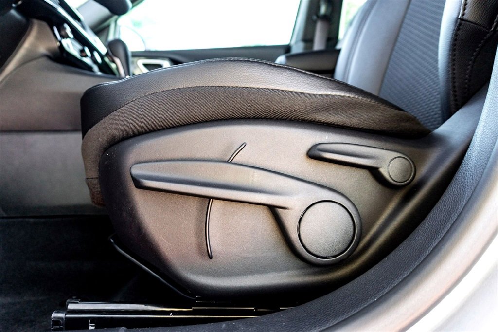 New 2026 Jeep Compass Latitude image 8