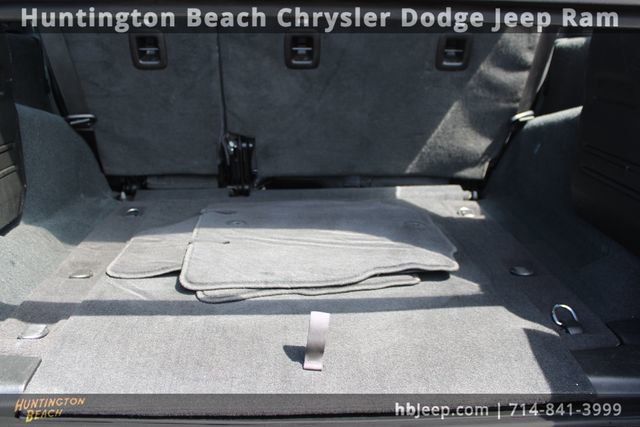 Used 2023 Jeep Wrangler Sport image 36