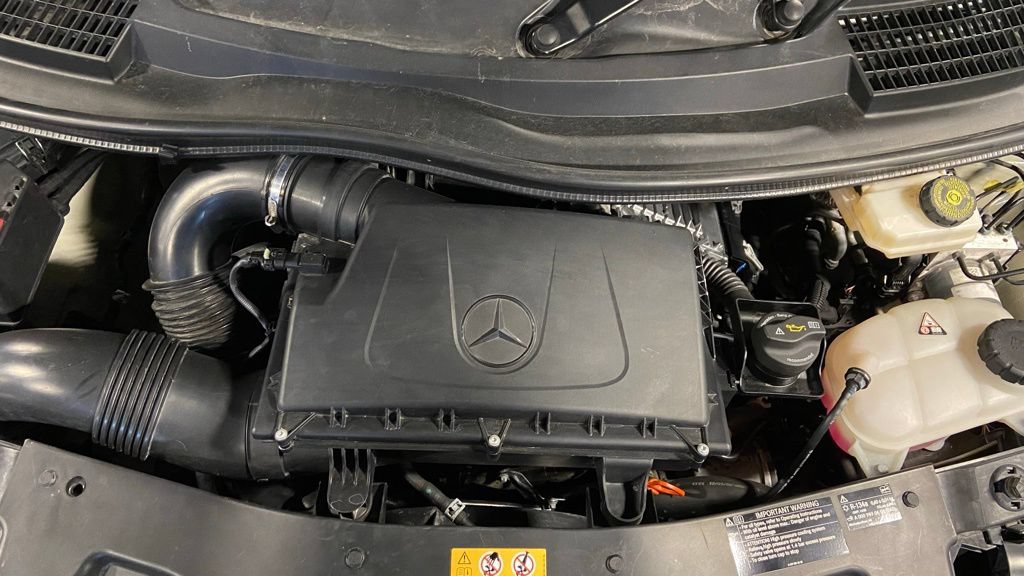 Used 2021 Mercedes-Benz Metris Passenger image 9