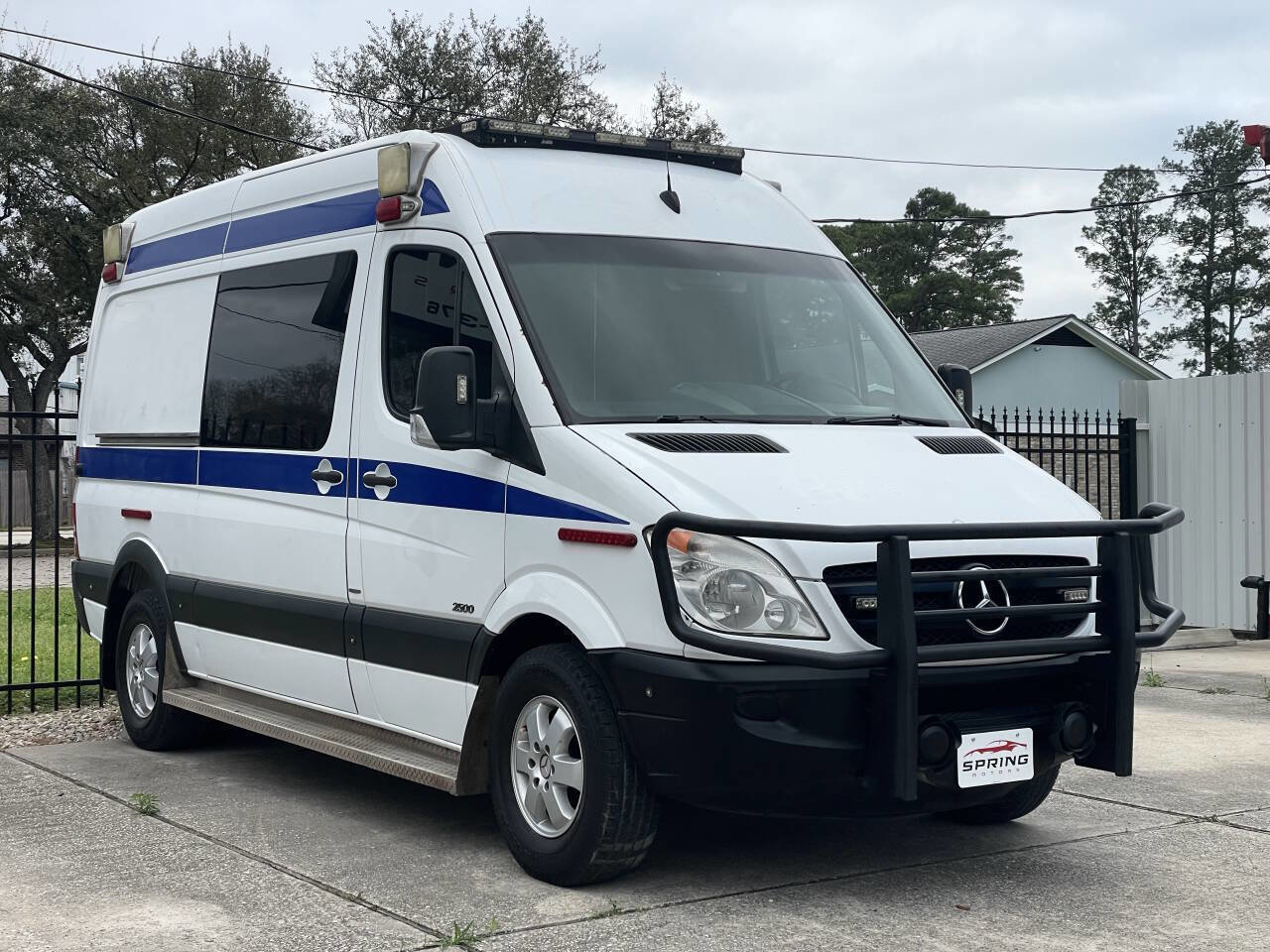 Used 2012 Mercedes-Benz Sprinter 2500 image 3