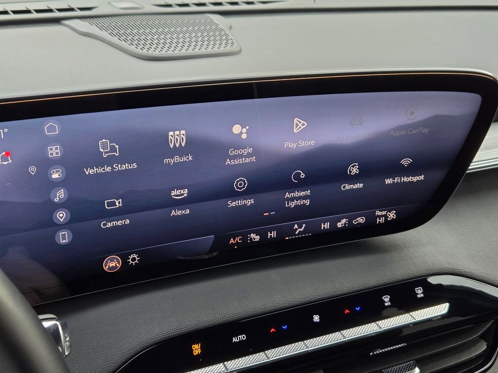 Used 2025 Buick Enclave Preferred image 17