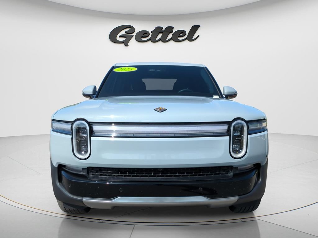 Used 2025 Rivian R1T Adventure AWD/4WD image 2