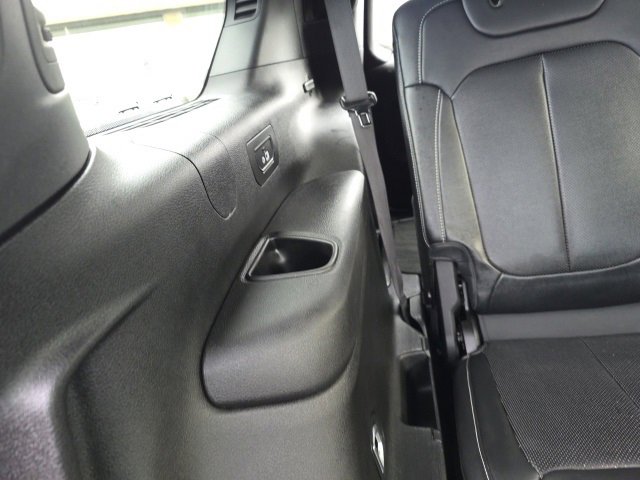 Used 2024 Jeep Grand Cherokee L Limited w/ Luxury Tech Group II image 59