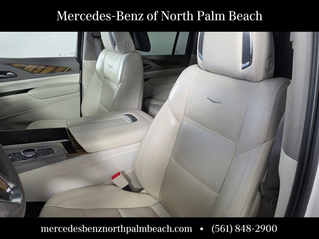 Used 2021 Cadillac Escalade ESV Premium Luxury Platinum AWD/4WD image 10