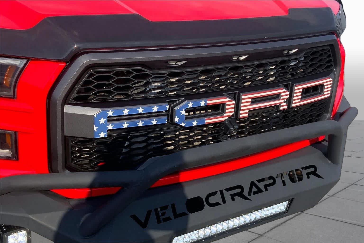Used 2020 Ford F150 Raptor w/ Equipment Group 802A Luxury AWD/4WD image 30