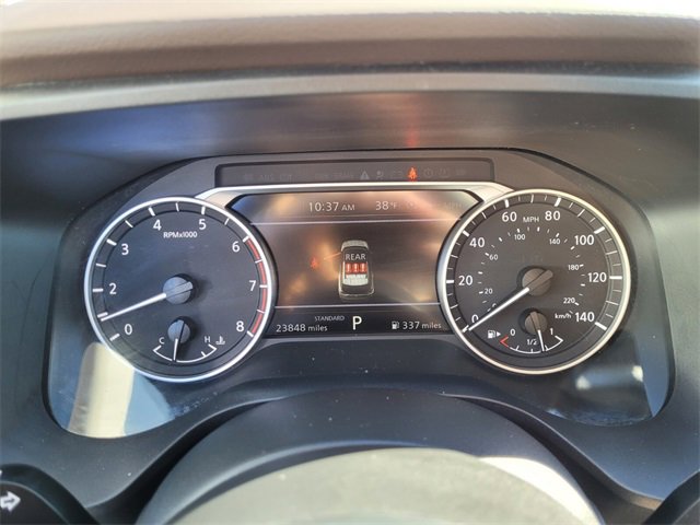 Used 2023 Nissan Rogue S image 21