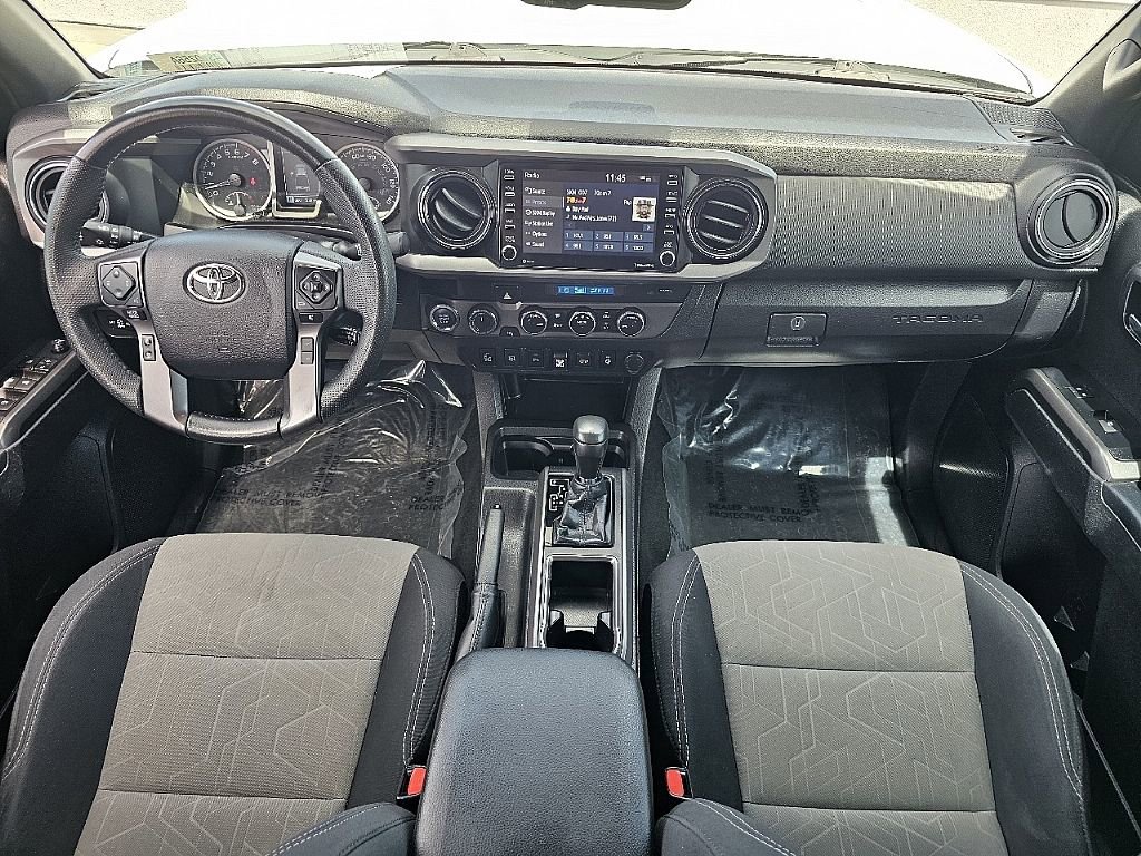 Used 2022 Toyota Tacoma TRD Sport w/ Technology Package AWD/4WD image 22