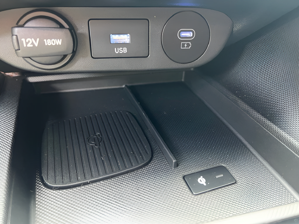 Certified 2026 Hyundai Elantra Sport FWD image 28