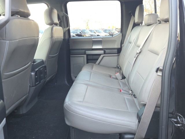 Used 2017 Ford F250 XLT w/ XLT Premium Package image 15