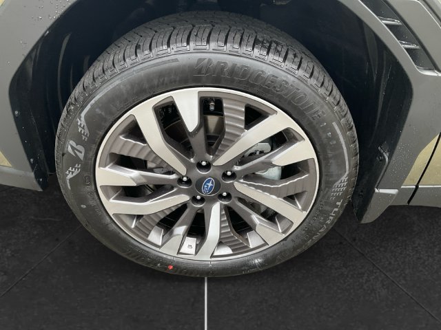 New 2026 Subaru Forester Touring AWD/4WD image 9