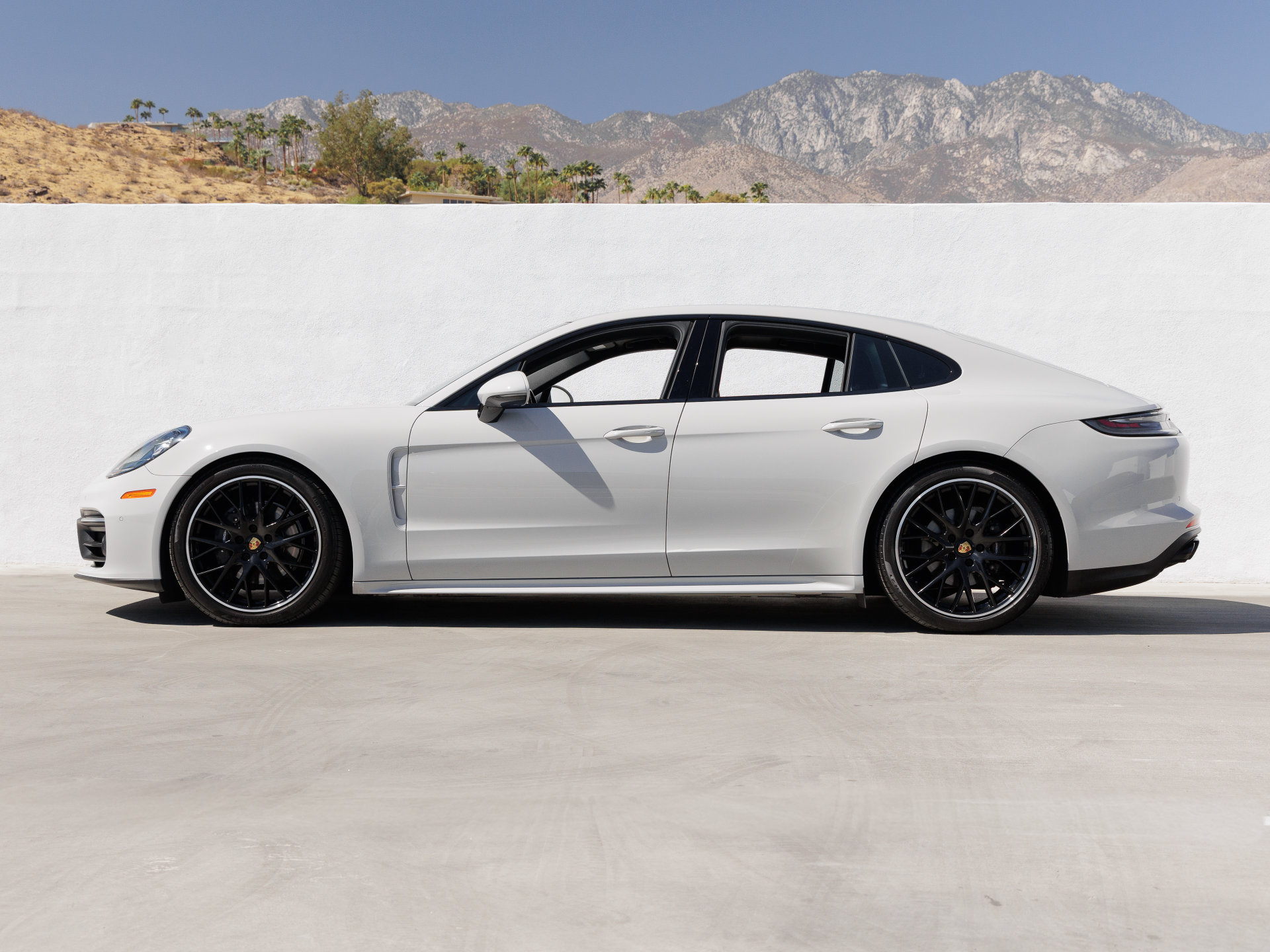 Certified 2023 Porsche Panamera Platinum Edition RWD image 2